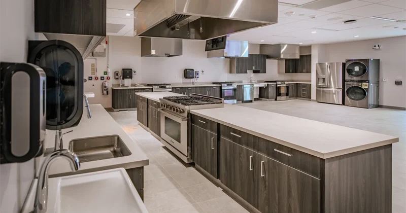 A wide shot of the Groben Wellness Lab space.