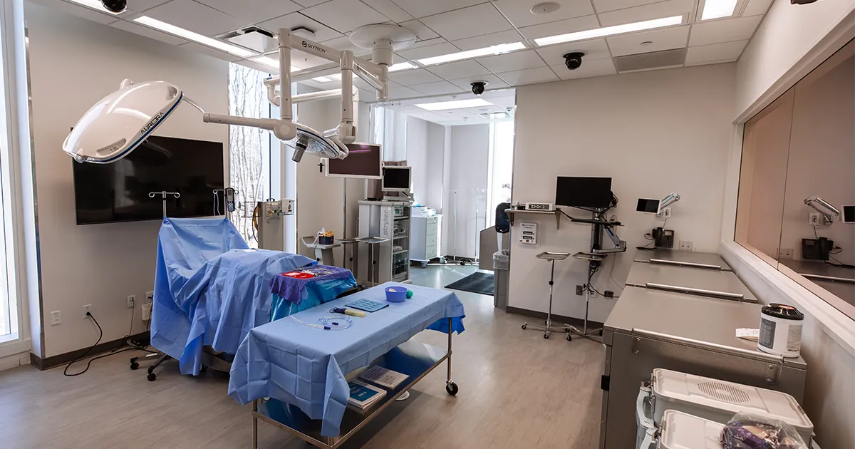 Full-room scene of the Wojciechowski Trauma Lab in DMU’s Simulation Center.